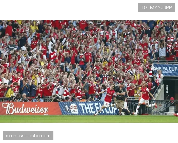 四月份枪手蓝月直接交锋 英超争冠天平或在此一战倾斜